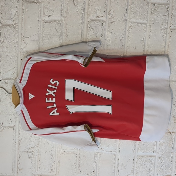 Soccer Fan Fly Emirates Alexis Sanchez Jersey - Picture 6 of 7